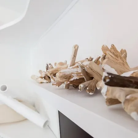 Piazza Navona White Apartment Rom